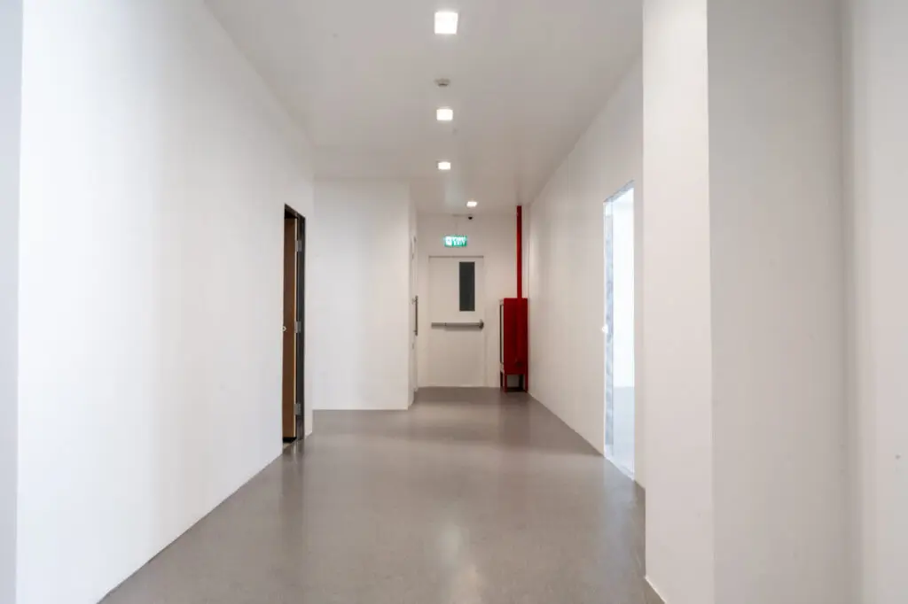 Thonglor One Asan Building facility