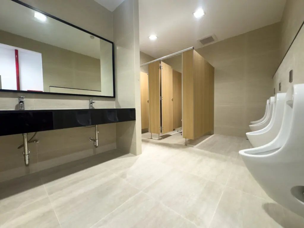 Thonglor One Asan Building facility