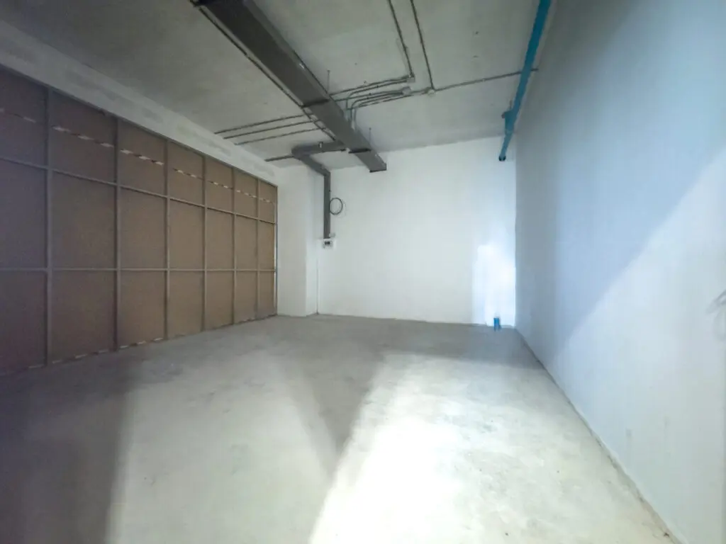 Thonglor One Asan Building facility