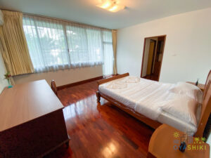 Aramvej Apartment 49 for 4 bed room
