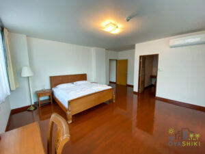 Aramvej Apartment 49 for 4 bed room