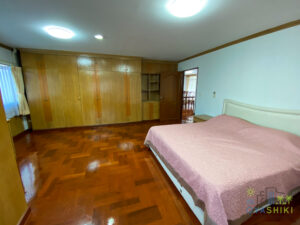 Baan Arthit 49 for 3 bed room