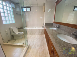 Baan Pakapun 24 ※2BED～ for 3 bed room