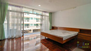 Homhual Mansion 49 for 3 bed room