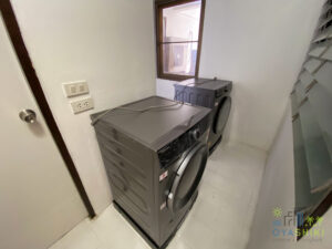 Prompong Mansion 39 for 3 bed room