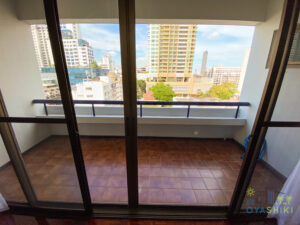 Prompong Mansion 39 for 3 bed room