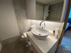 Shama Lakeview Asoke 16 for studio room