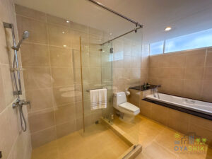 The Knight Sukhumvit 31 for 2 bed room