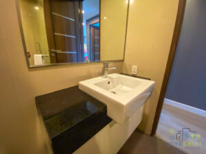 Upper Suites Sukhumvit 23 for 2 bed room