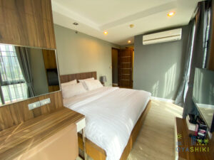 Upper Suites Sukhumvit 23 for 2 bed room