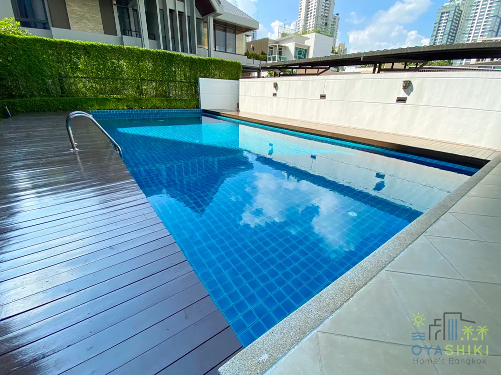 39 Residence facility