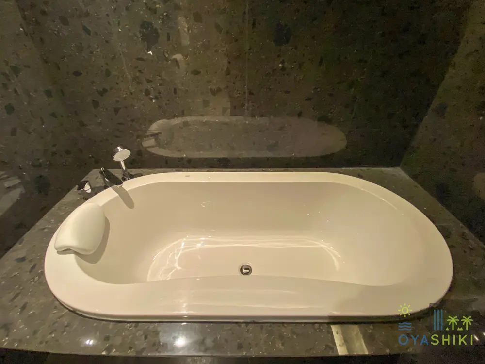 Marriott Executive Apartments - Bangkok Townhall Sukhumvit 49 for 3 bed room